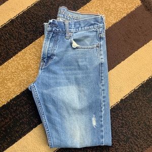 American Eagle men’s jeans